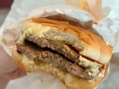 浓浓高达芝士双层吉士堡-麦当劳(仙林金鹰店)