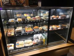 面包甜点陈列柜-星巴克(天津鲁能中心第三店)