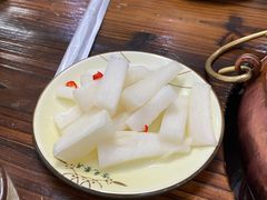 -撮一顿纳西铜火锅