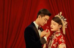 点击看大图 -拾年·定制婚纱摄影