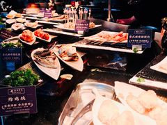 -五月罗马海鲜自助餐厅(月星环球港店)