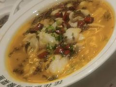 -渝是乎酸菜鱼(龙旗购物中心店)