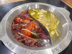 -重庆故事姊妹老火锅(财经学院店)