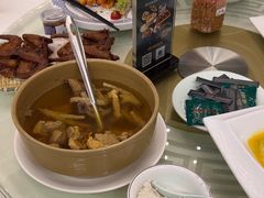 -五谷芳乳鸽王(海景店)