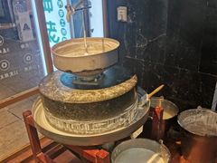 -呷佬·长沙手工米粉(金沙江路店)