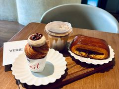 -VERIE BAKEHOUSE