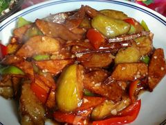 -闯关东东北农家菜(崂山石老人店)