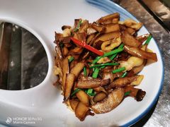 -悦秀大酒楼(江头店)