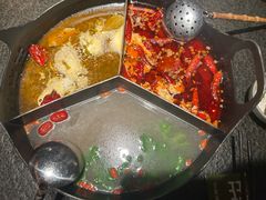 奔驰锅-三出山火锅(南京万象天地店)