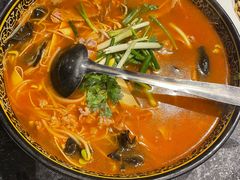 酸汤牛肉火锅-泉味道贵州厨房(三里河店)