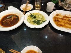 -渝久隆·地道重庆味(护国寺店)