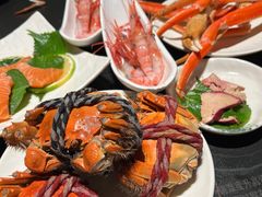 -雍容荟帝王蟹活龙虾展台自助(IFS黑金店)