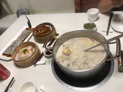 -煲王粤菜餐厅(中侨中心店)