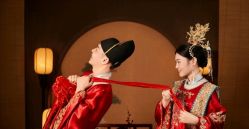 -莫兰迪婚纱摄影
