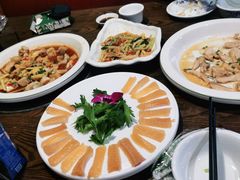 -醉美东江·三文鱼·烧鸡公