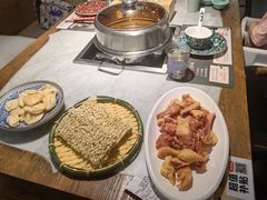 -尚尚仙·酸汤猪手·猪肚鸡火锅(华联万柳购物中心店)