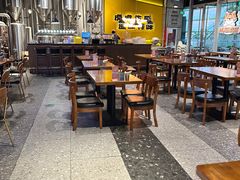 -HUZI虎滋精酿餐吧(京西大悦城店)