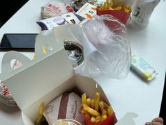 -麦当劳(宝山大厦店)