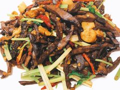 -哈啾嗨·新概念蒙餐(红星新城店)