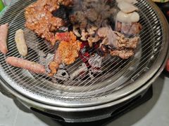 -啊美丽炭火烤肉(滑翔一店)