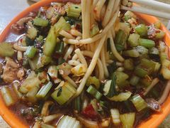 -玲玲米粉·新疆现炒米粉(大十字总店)
