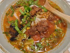 -百春原湖南牛肉粉(百联世纪店)