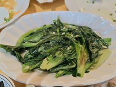 -鹏城人家海鲜酒家·23年老字号(较场尾店)