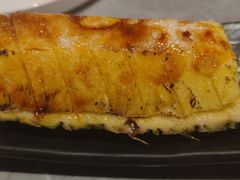 烤菠萝-人间酒暖·Go blanc·烧鸟·深夜食堂(陆家嘴店)