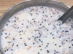-白翔甜食店
