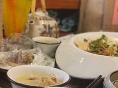 -桥边小楼·手工云南菜·古城观景小楼