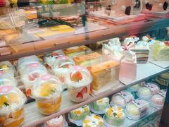 -向阳松鼠(三门井店)