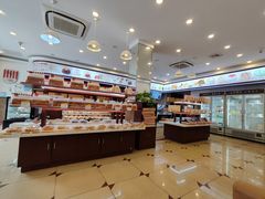 -红宝石·鲜奶小方·海派西点房(南丹店)