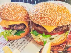 -The Habit Burger Grill 哈比特汉堡(爱琴海店)