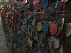 -百里峡七彩艺术小镇