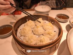 -馋三尺蟹粉小笼(人民广场店)