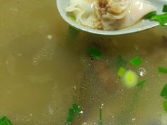 -老新隆牛肉锅贴(新街口店)