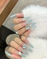 -FuFu美甲美睫