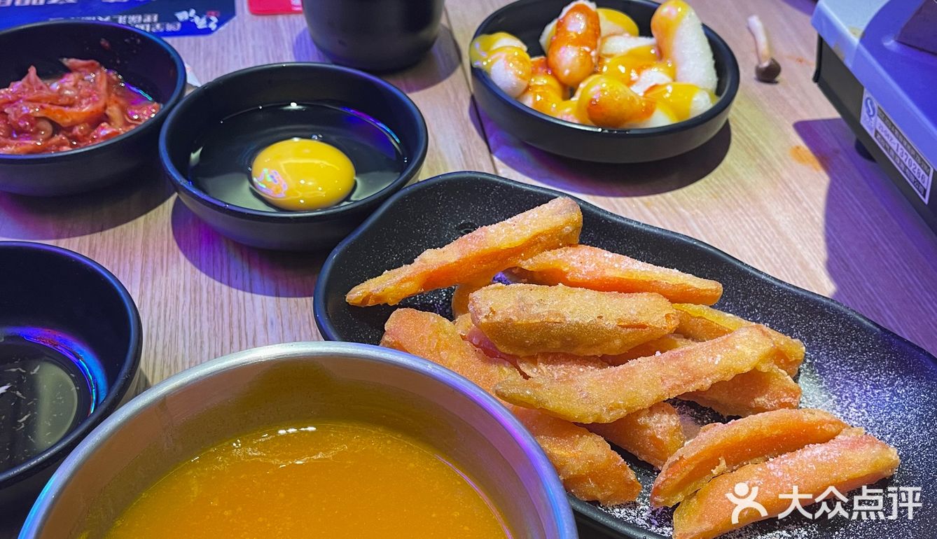 天冷了适合吃韩式火锅啦[调皮]