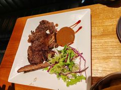 -HUZI虎滋精酿餐吧(京西大悦城店)