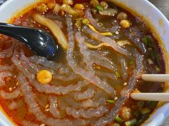 -疯狂小丸子·章鱼烧·酸辣粉(云瑞中心店)