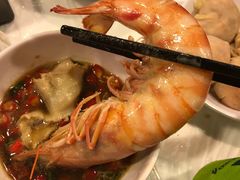 花竹虾-鲜入围煮花胶鸡海鲜火锅