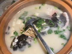 -姜君·千岛湖鱼头馆(浦东大道店)