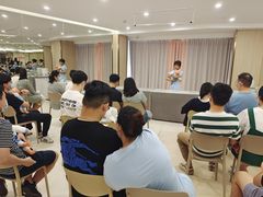 -雪梅月子中心(华侨城店)