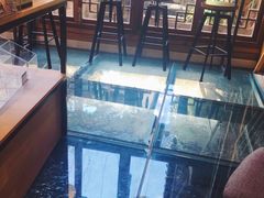 -猫的天空之城概念书店(丽江古城饮玉巷店)