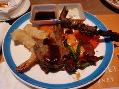 -咖啡苑自助餐厅·中国大饭店