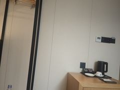 -柏曼酒店(重庆解放碑洪崖洞店)
