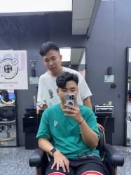 -藤野造型专业烫染接发