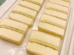 奶冻糕-梅龙镇酒家(南京西路总店)