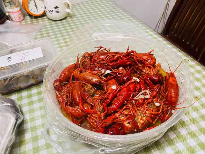 等味私房麻辣小龙虾-"实在太美味了,小龙虾个个都很大,有黄.花.