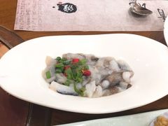 -青瓦餐厅·生鱼片·韩园烤肉(西塔店)